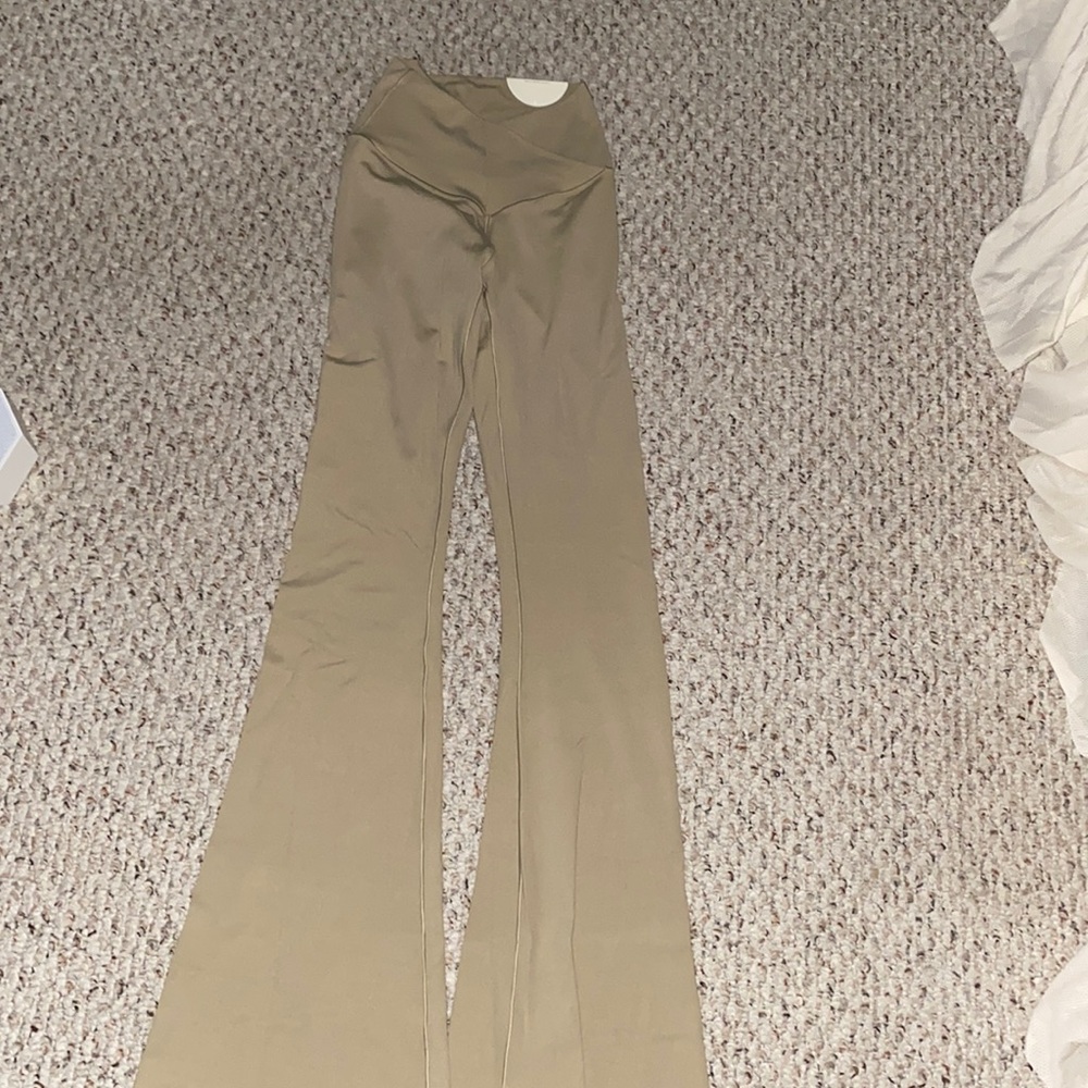 Aerie crossover offline flare legging